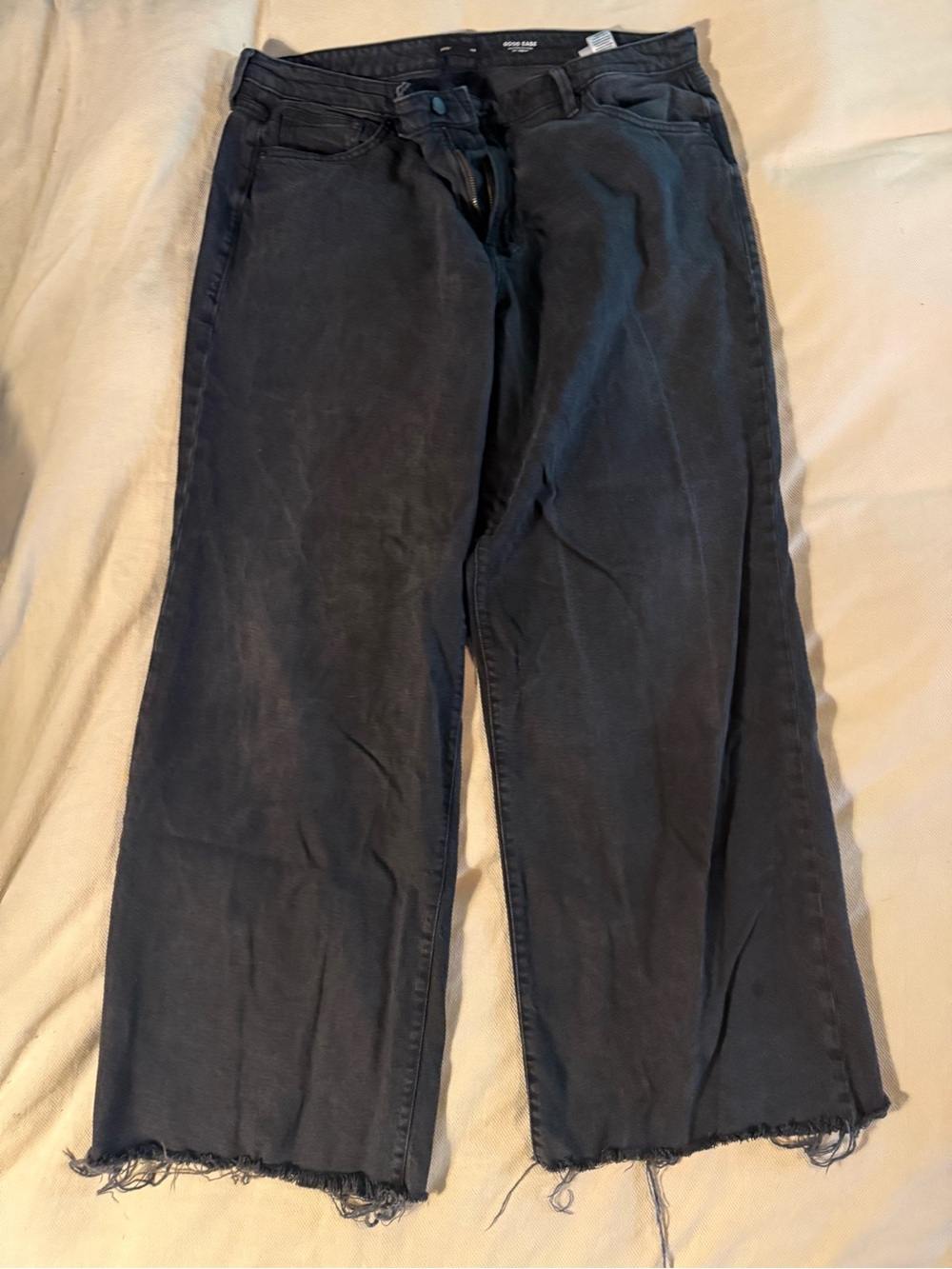 Women’s Black Wide-Leg Jeans
